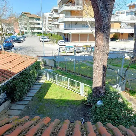 Holiday home Charming With Garden *